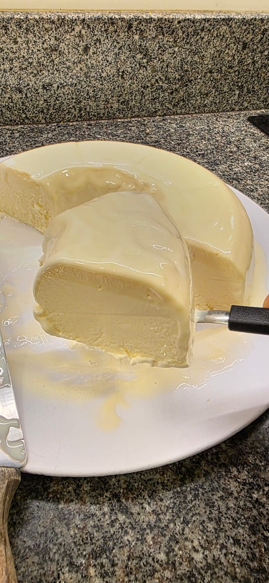 Pudim Sorvete Branco Fatia