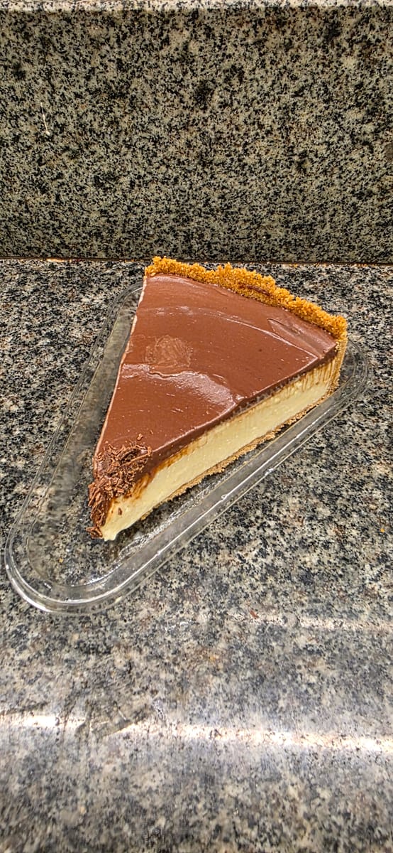 Torta Ninho e Chocolate Fatia