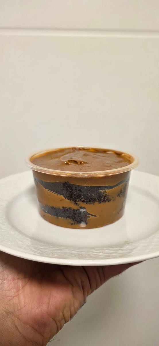 Bolo Molhadão c/ Doce de Leite no Pote