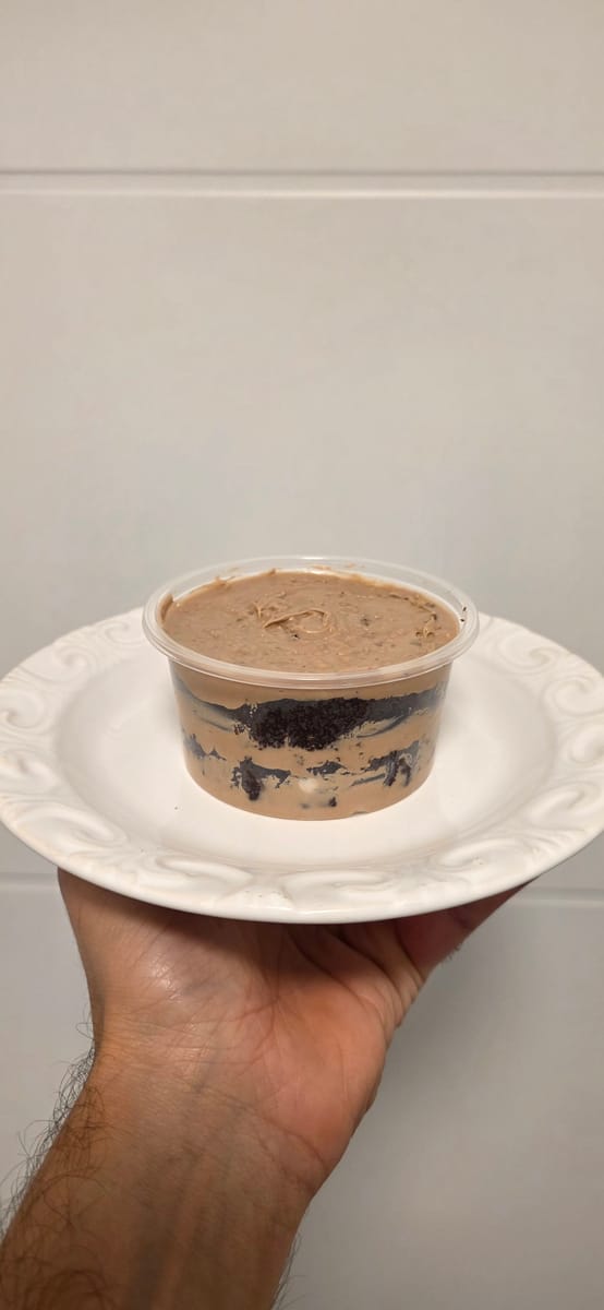 Bolo Molhadão c/ Brig. Biscoff no Pote